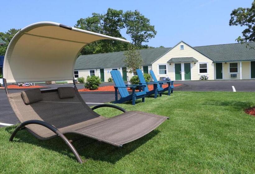مُتل Sunbird Cape Cod Resort