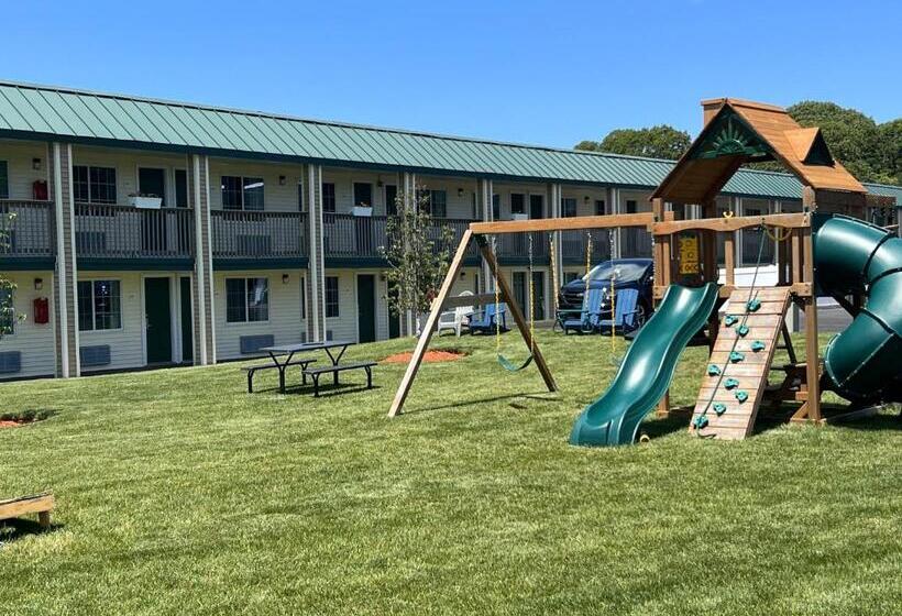 مُتل Sunbird Cape Cod Resort