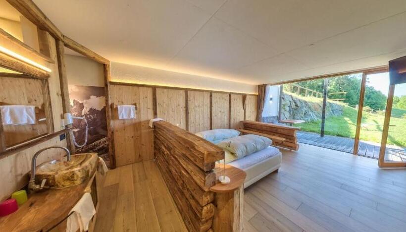 Bed and Breakfast Albergo Gasthof Zur Krone