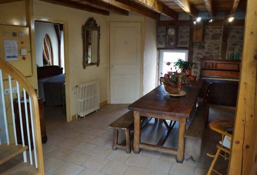 ベッドアンドブレックファースト Gîte De 15 Places En Chambre De 2, 4, 5 Personnes