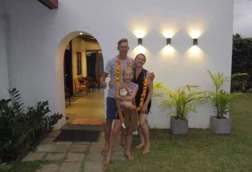 مبيت وإفطار Pinnawala Backpack Residencies