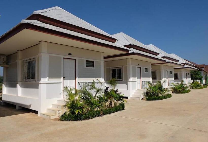 호텔 Bualuang Boutique Resort