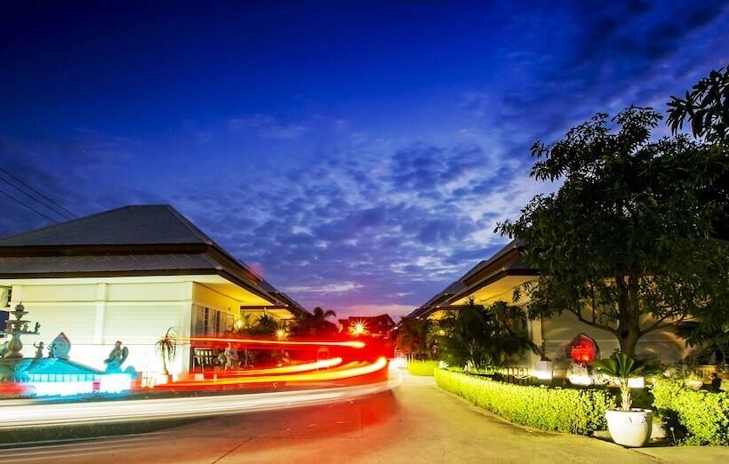 호텔 Bualuang Boutique Resort