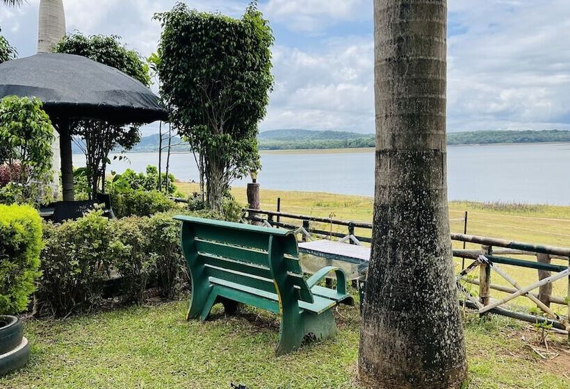 酒店 Coorg Jungle Camp Backwater Resort