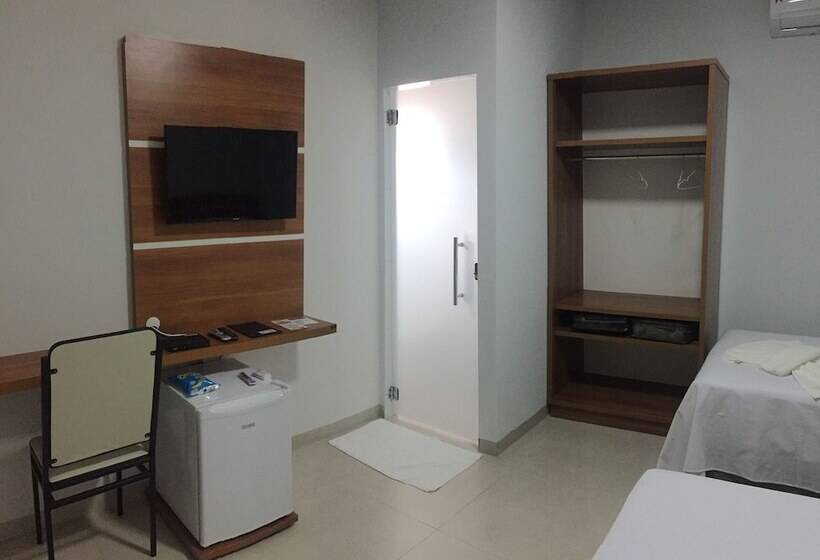 فندق Marini Palace