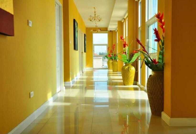 هتل Nsiri Resort &