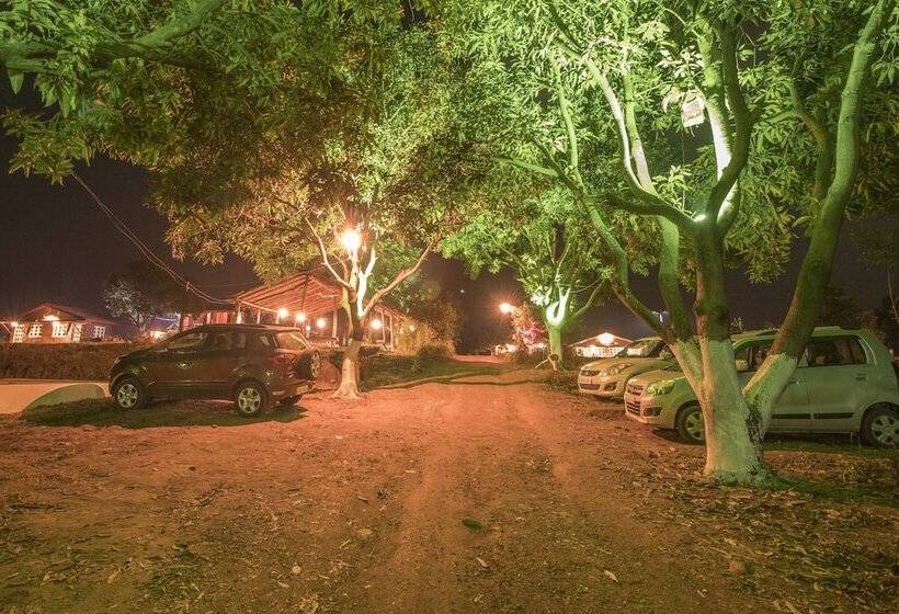 ホテル Wow Stayz2 Pachmarhi Foothill Cottages