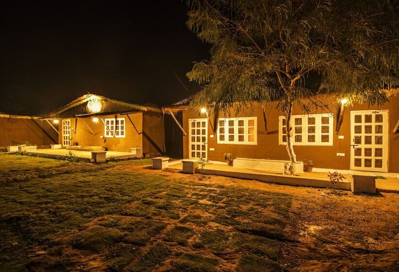 ホテル Wow Stayz2 Pachmarhi Foothill Cottages