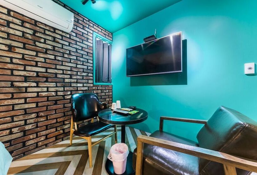 בית מלון כפרי Yaja Guri Sutaek