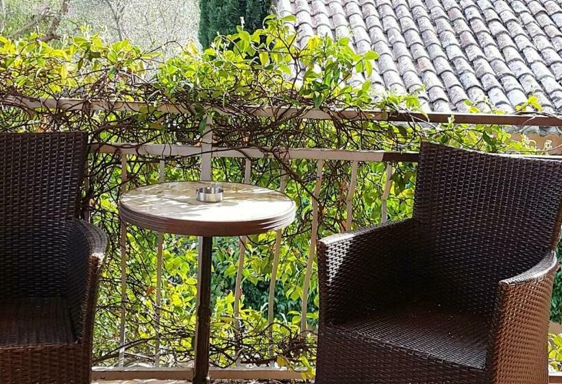 ペンション Le Mas De Marie