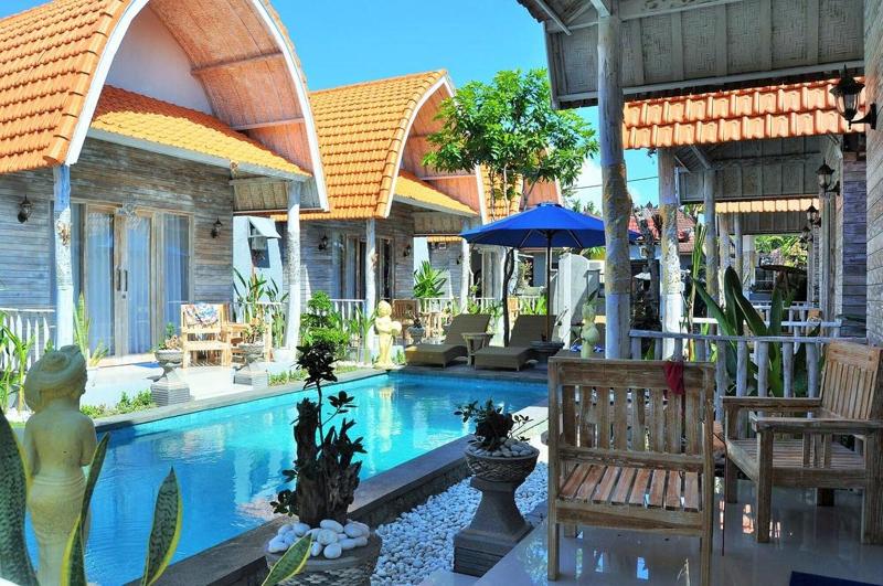 بنسيون The Box Paradise Bungalow