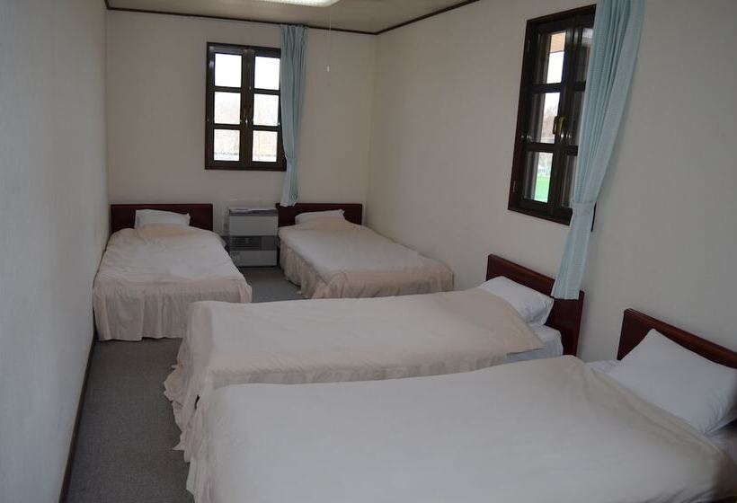 Pension Aoki