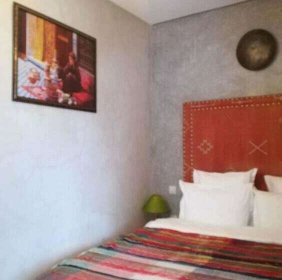 Riad Achwaq