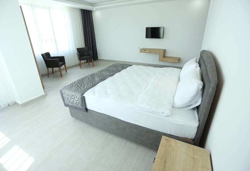 Rota 17 Otel