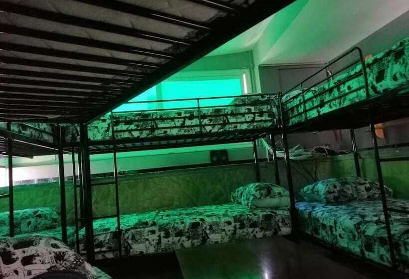 Senhaja Hotel   Hostel