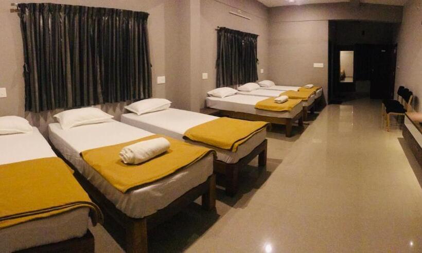 旅馆 Sharada Residency