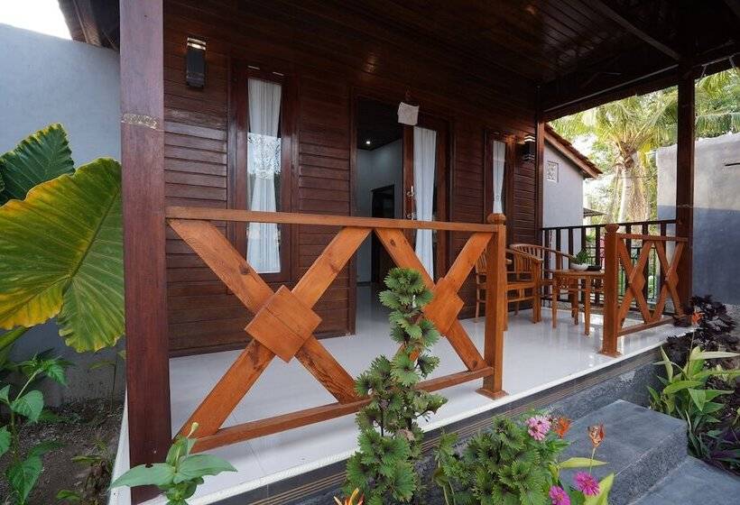 住宿加早餐  Arjuna Bungalow