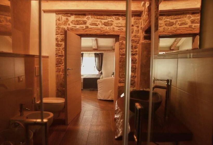 住宿加早餐  Callort