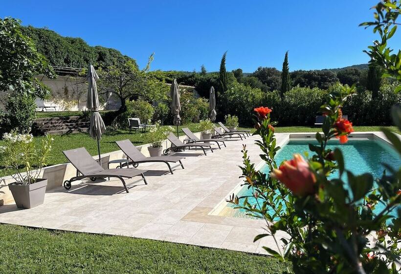 민박 Le Mas Aux Cedres   Teritoria