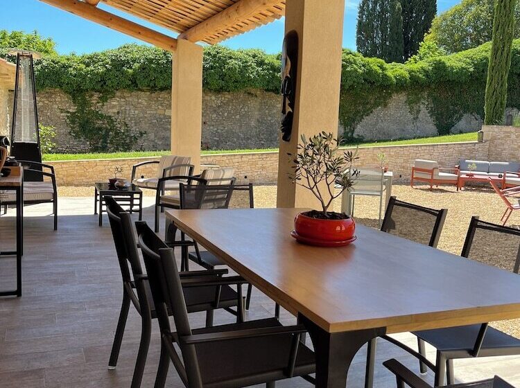 민박 Le Mas Aux Cedres   Teritoria