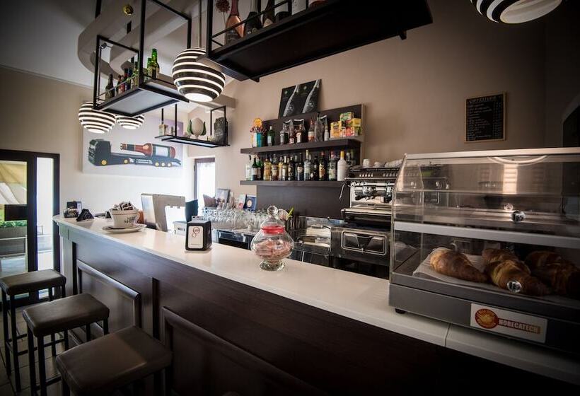 민박 Locanda Del Pino