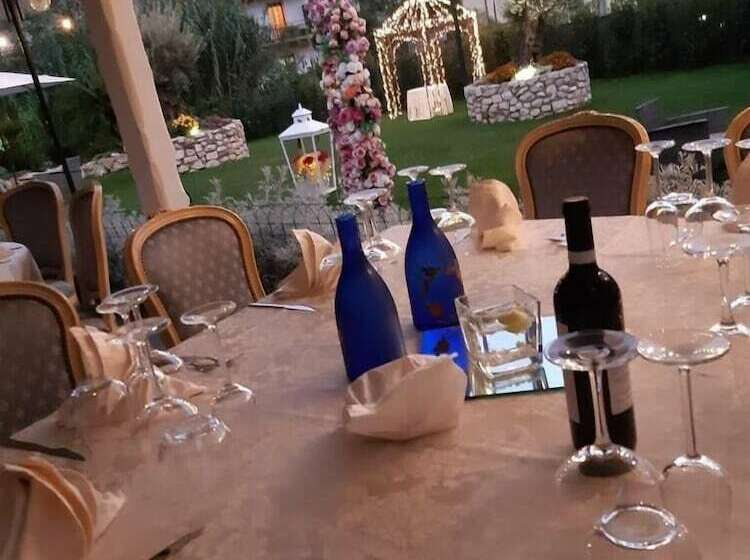 فندق فئة نجمة واحدة Albergo La Perla Della Valle