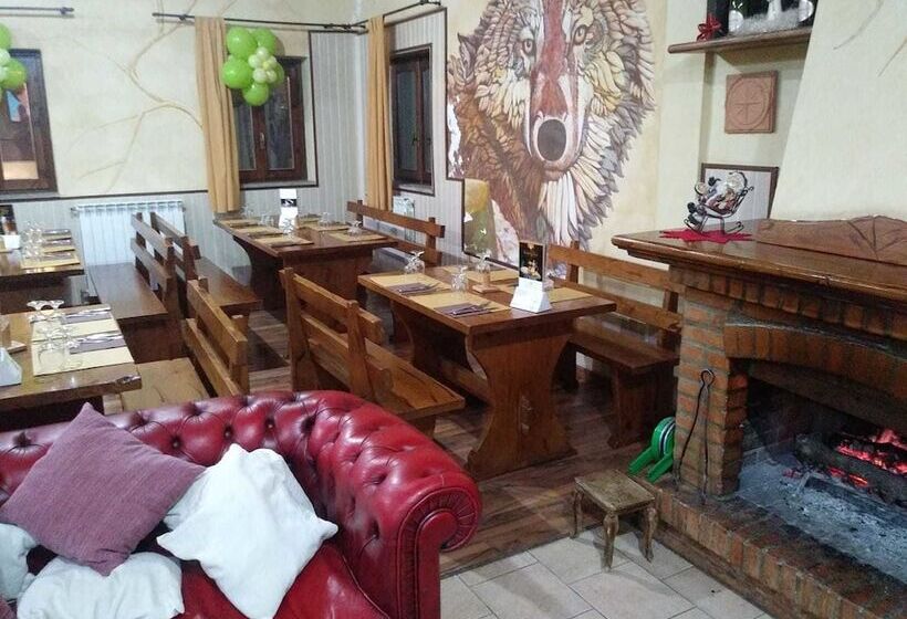 فندق فئة نجمة واحدة Ristorante Albergo Rifugio Montescuro