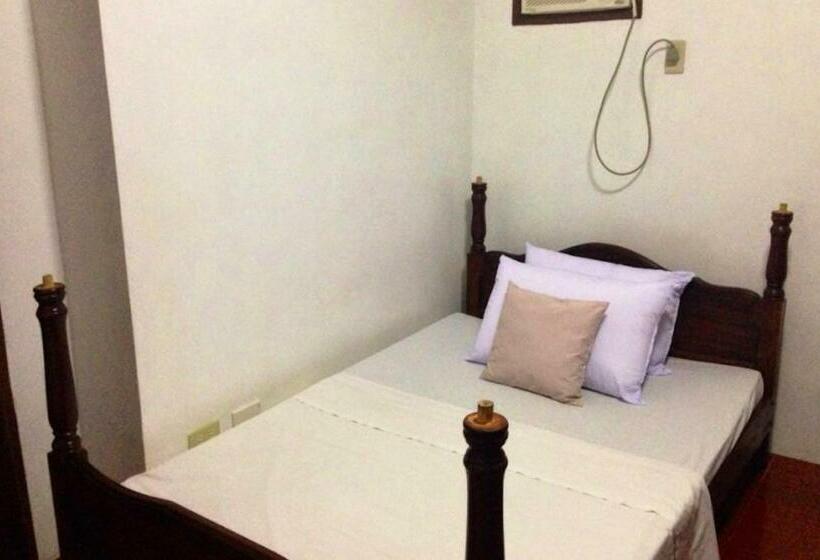 Отель Bognot Lodge Mt Pinatubo Guesthouse