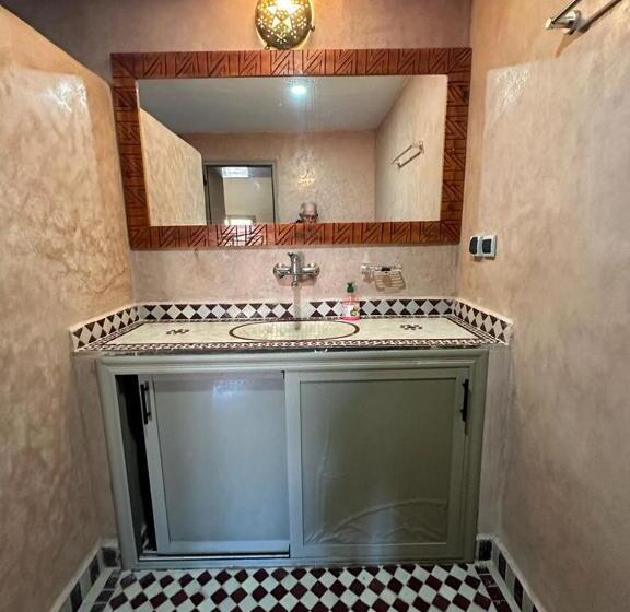 فندق Gîte D étape Tamaloute