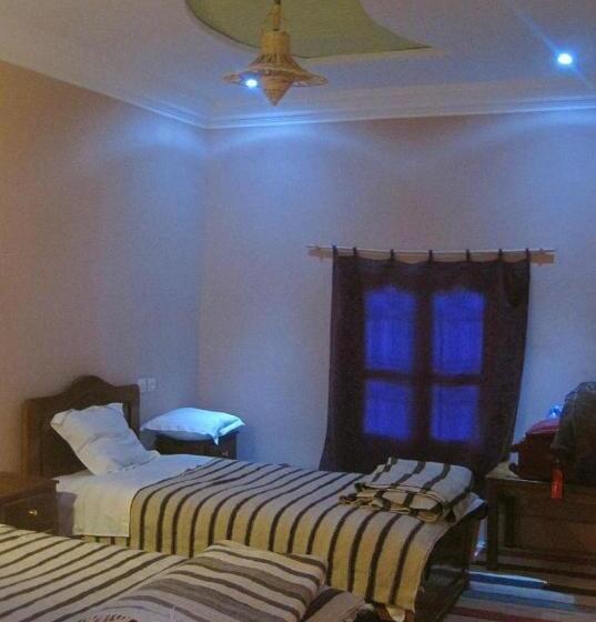فندق Gîte D étape Tamaloute