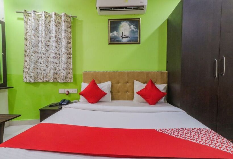 فندق J J Residency By Oyo Rooms