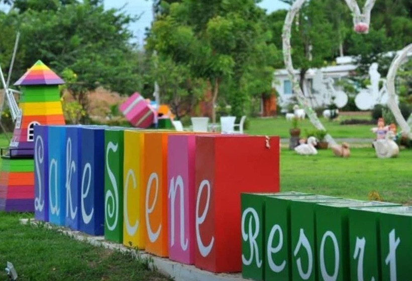 בית מלון כפרי Lake Scene Resort