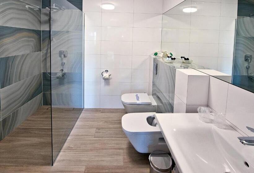 ホテル Molo Resort