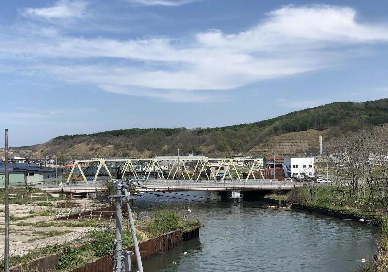 酒店 New White House