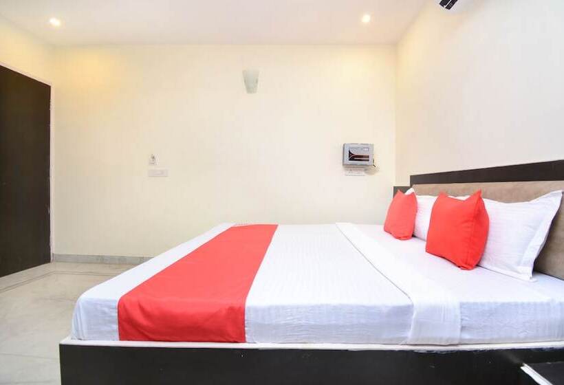 فندق Nirvana Cottages By Oyo Rooms