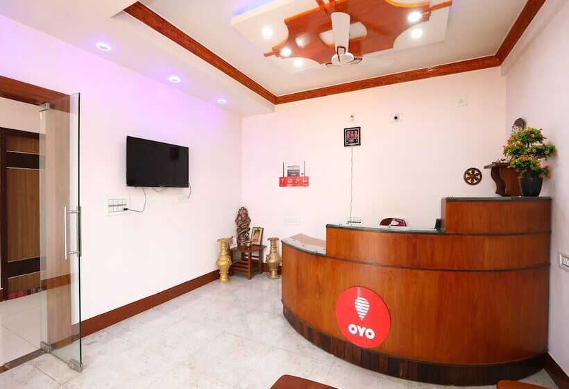 酒店 Oyo 27782 Hosamane Lodge