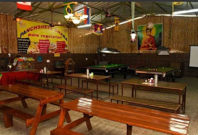ホテル Panchsheel Dhaba