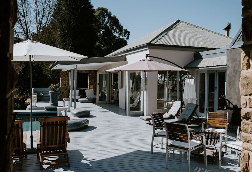 בית מלון כפרי Qambathi Mountain Lodge