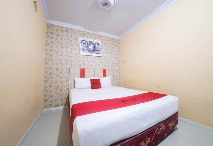 فندق Reddoorz Syariah Near Rsud Ainun Habibie Gorontalo