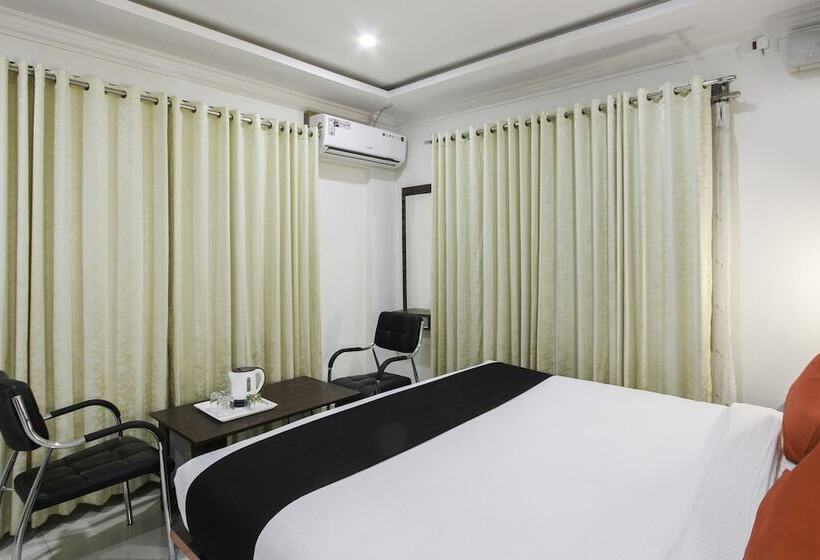 酒店 Rich Fort By Oyo Rooms
