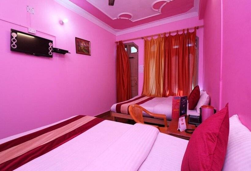 فندق Riya Residency