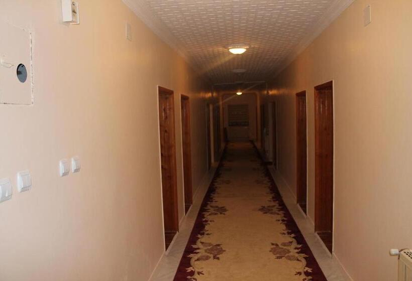 هتل Sultan Pansion Bird Paradise