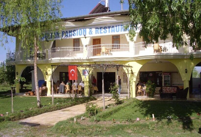 هتل Sultan Pansion Bird Paradise