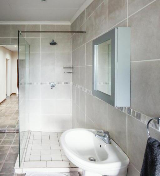 酒店 Witfontein Game Lodge
