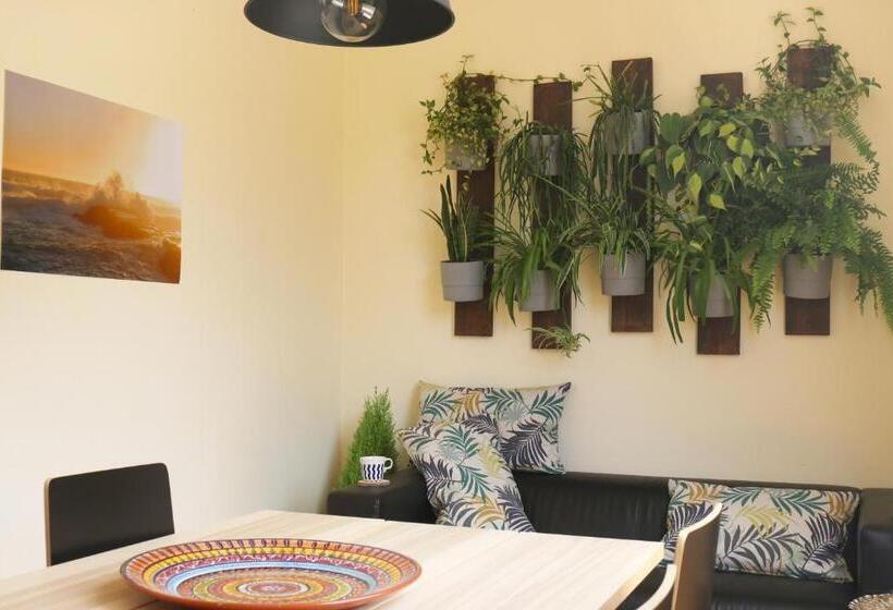 פנסיון Green Element Guesthouse