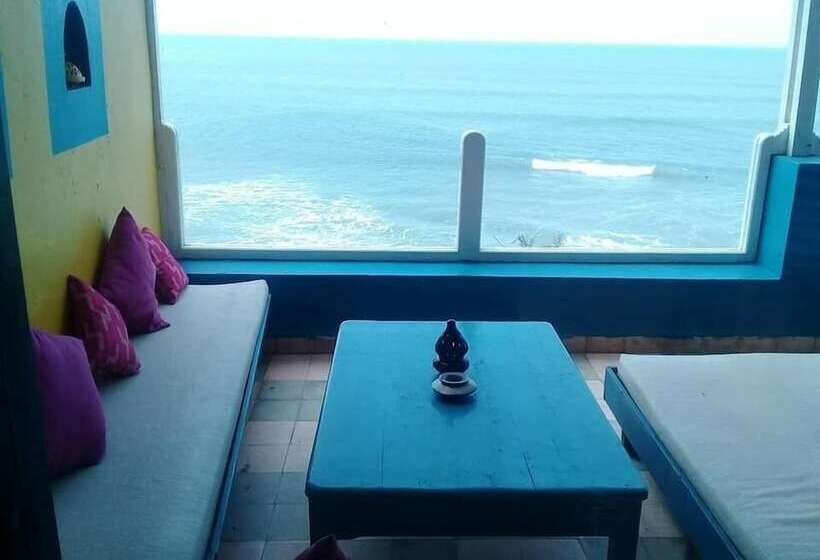 بنسيون La Ola Beach