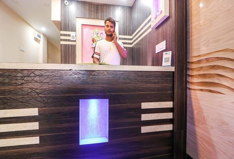 Spot On 44041 Hotel Ambay International