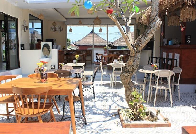 住宿加早餐  La Mogi Cottage
