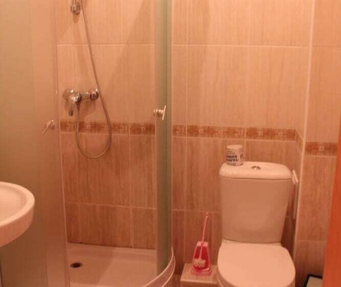 Health Resort Nadezhda   Hostel