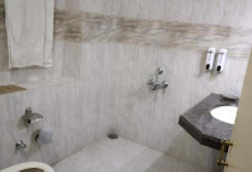 فندق Chandrawati Palace